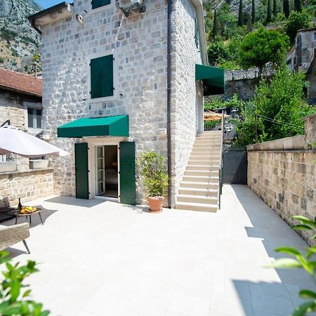 Katareo Apartments Kotor Extérieur photo